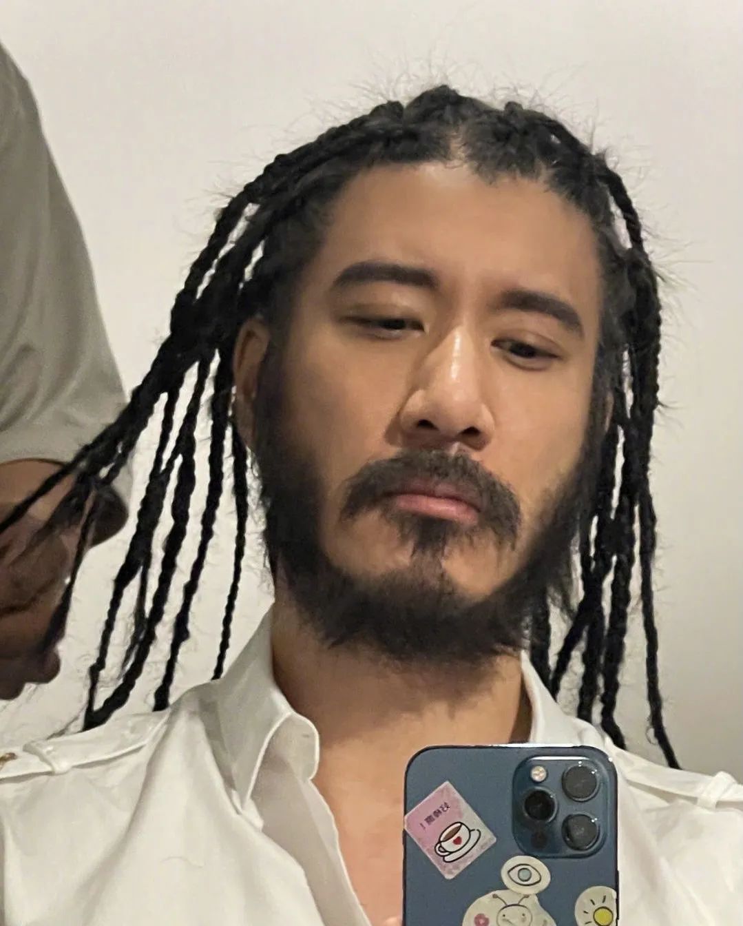 王力宏拉林俊杰下马？宇直出事后，网上不是有很多关于酒窝男星的事情被爆出来吗？